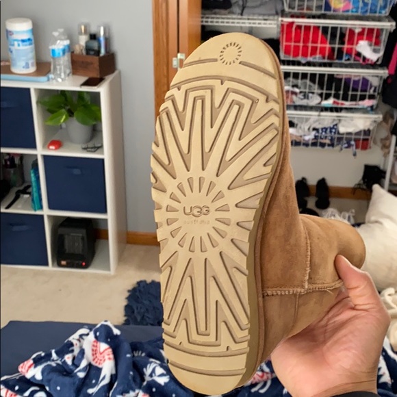 Ugg Boots - Picture 4 of 5